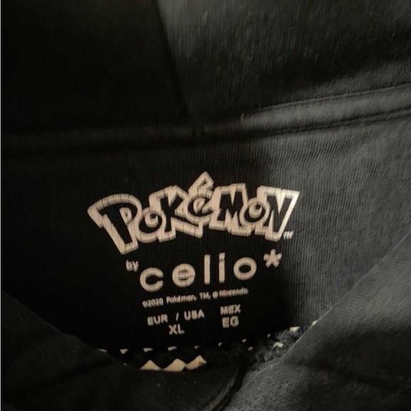 Pokemon Hoodie Unisex - Picture 2 of 3